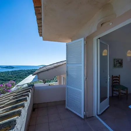 Uptica 16 Pers Piscine Vue *