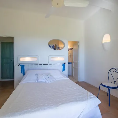 Uptica 16 Pers Piscine Vue *