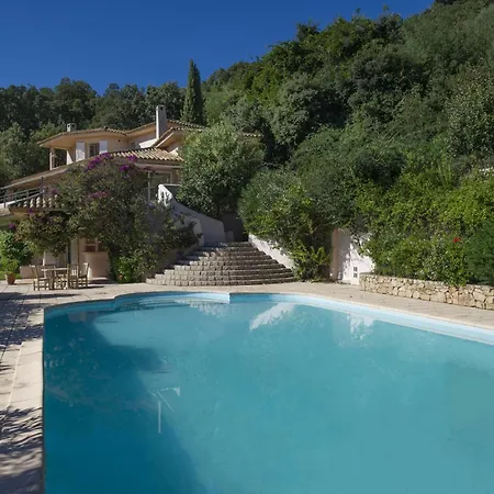 Uptica 16 Pers Piscine Vue Villa