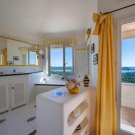 Villa Uptica 16 Pers Piscine Vue *