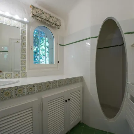 Uptica 16 Pers Piscine Vue Villa *