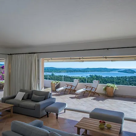 Villa Uptica 16 Pers Piscine Vue *
